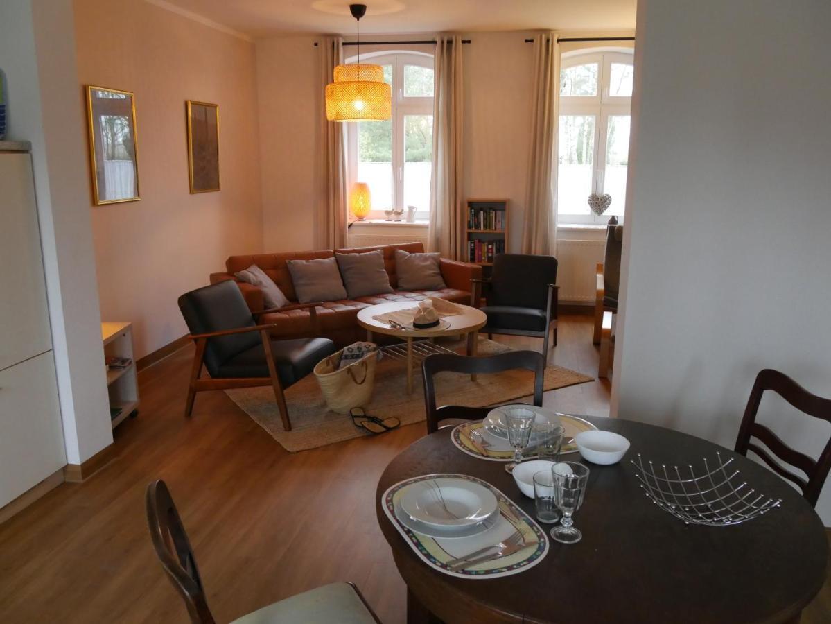 Lindenhof Wohnung 2, Erdgeschoss Vipperow Exteriör bild
